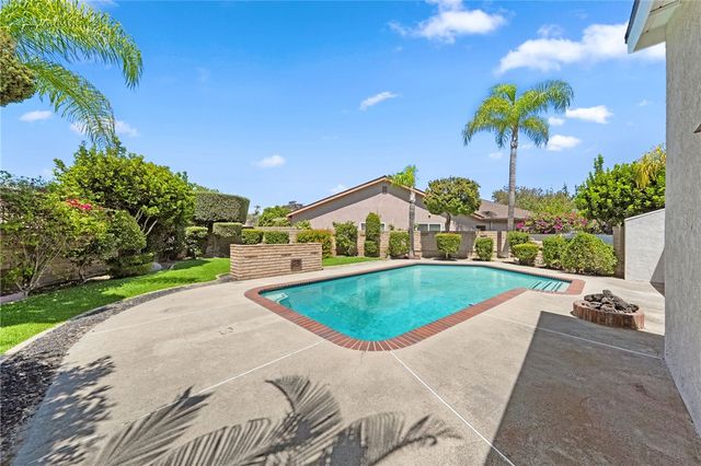 1453 Post, Fullerton, CA 92833