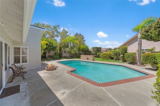 1453 Post, Fullerton, CA 92833