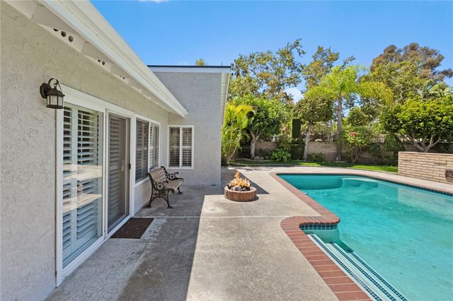 1453 Post, Fullerton, CA 92833