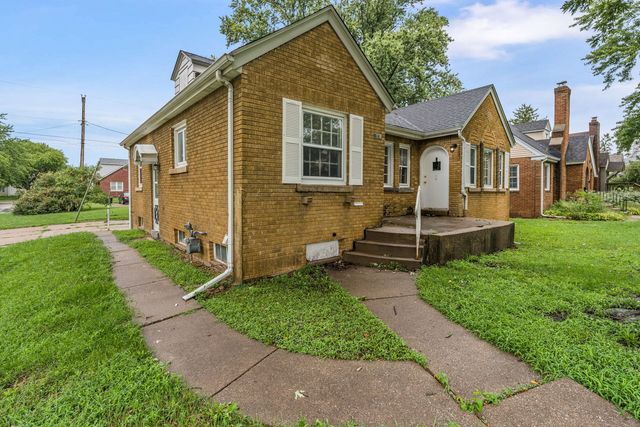1838 37th Street, Rock Island, IL 61201