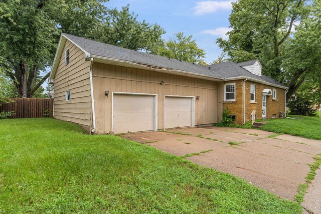 1838 37th Street, Rock Island, IL 61201
