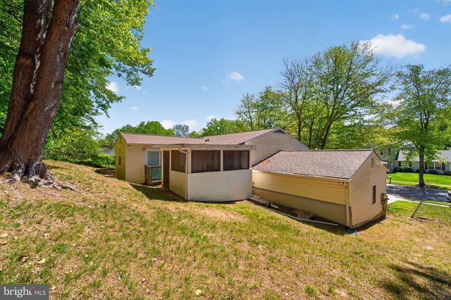 10702 HOLLAWAY DR, Upper Marlboro, MD 20772