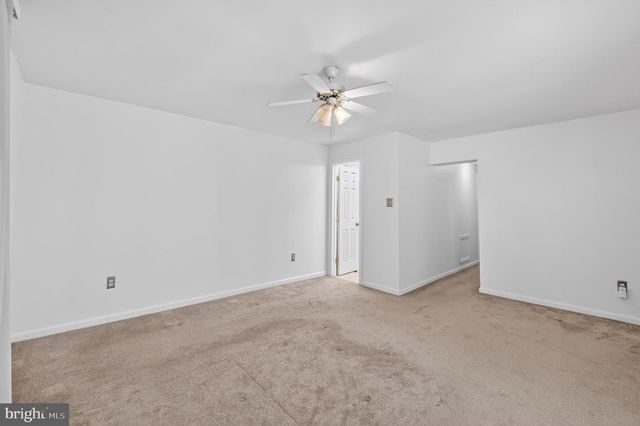 10702 HOLLAWAY DR, Upper Marlboro, MD 20772