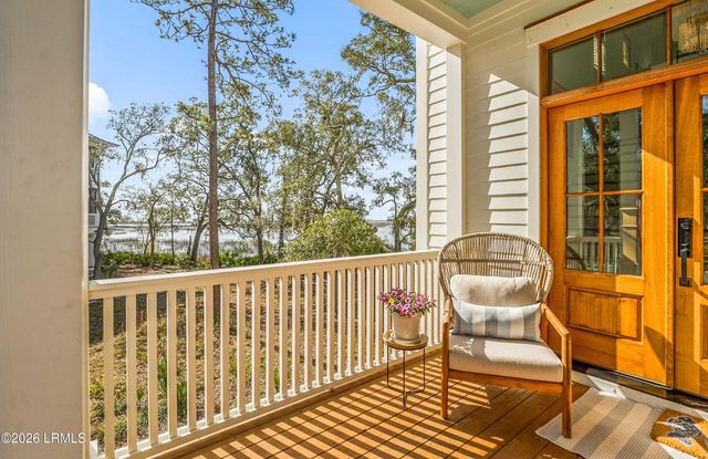 84 Old Oyster Factory Road, Beaufort, SC 29906