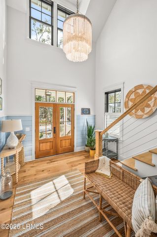 84 Old Oyster Factory Road, Beaufort, SC 29906