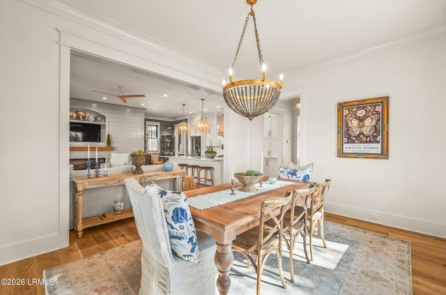 84 Old Oyster Factory Road, Beaufort, SC 29906