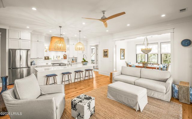 84 Old Oyster Factory Road, Beaufort, SC 29906