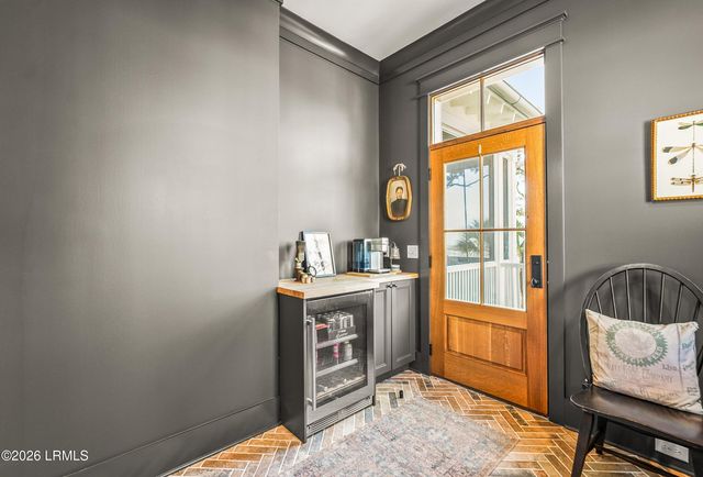 84 Old Oyster Factory Road, Beaufort, SC 29906