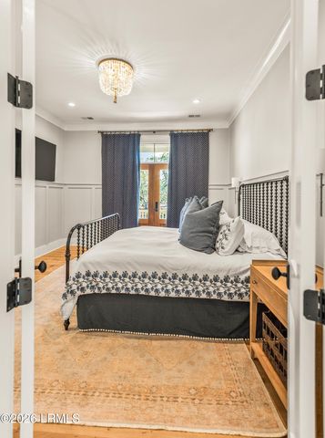 84 Old Oyster Factory Road, Beaufort, SC 29906