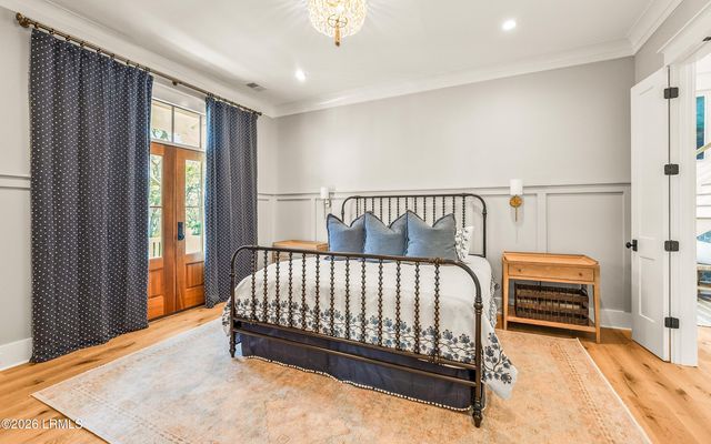 84 Old Oyster Factory Road, Beaufort, SC 29906