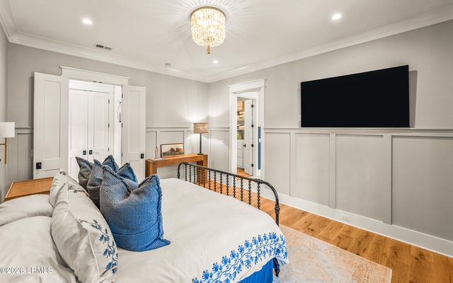 84 Old Oyster Factory Road, Beaufort, SC 29906