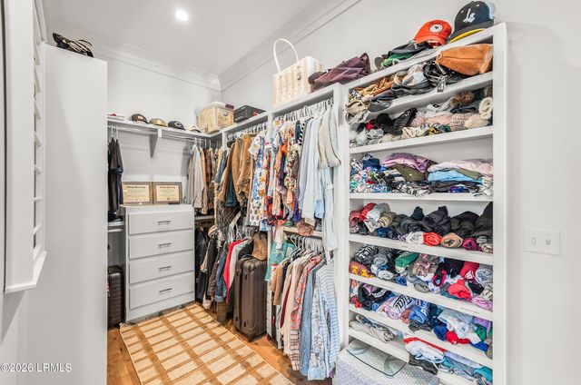 84 Old Oyster Factory Road, Beaufort, SC 29906