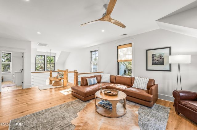 84 Old Oyster Factory Road, Beaufort, SC 29906