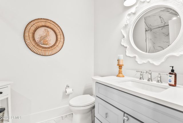 84 Old Oyster Factory Road, Beaufort, SC 29906