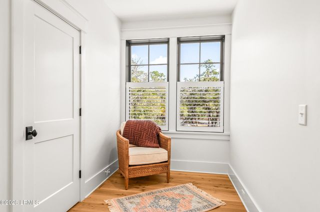 84 Old Oyster Factory Road, Beaufort, SC 29906