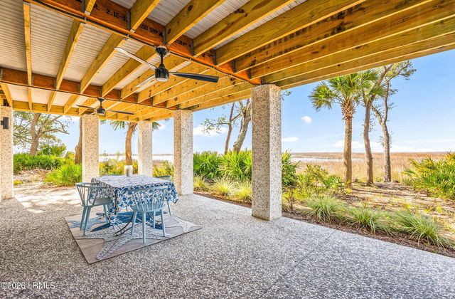 84 Old Oyster Factory Road, Beaufort, SC 29906