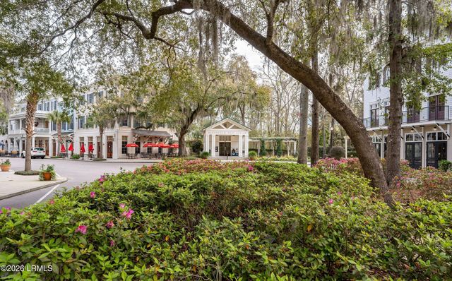 84 Old Oyster Factory Road, Beaufort, SC 29906