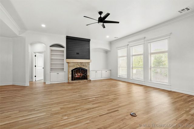 11280 S 72nd East Court, Bixby, OK 74008