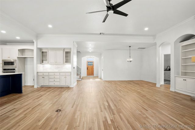 11280 S 72nd East Court, Bixby, OK 74008