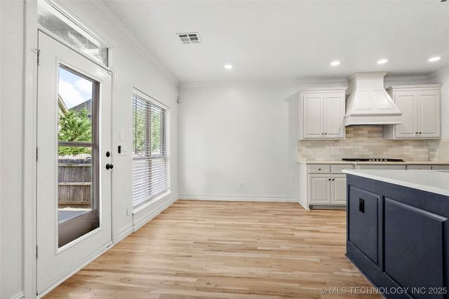 11280 S 72nd East Court, Bixby, OK 74008