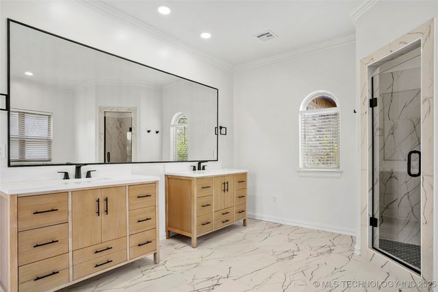 11280 S 72nd East Court, Bixby, OK 74008