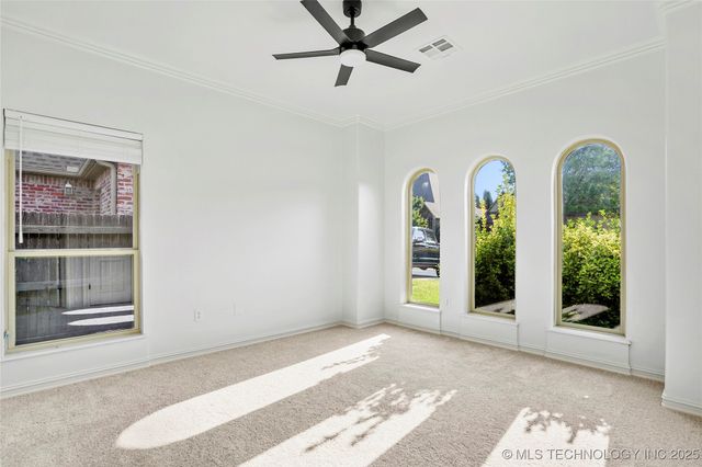 11280 S 72nd East Court, Bixby, OK 74008