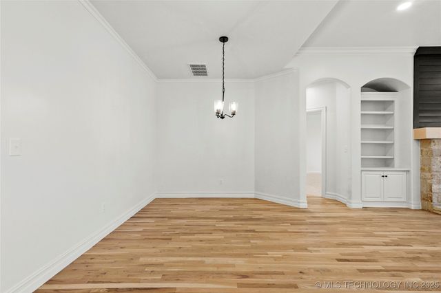 11280 S 72nd East Court, Bixby, OK 74008