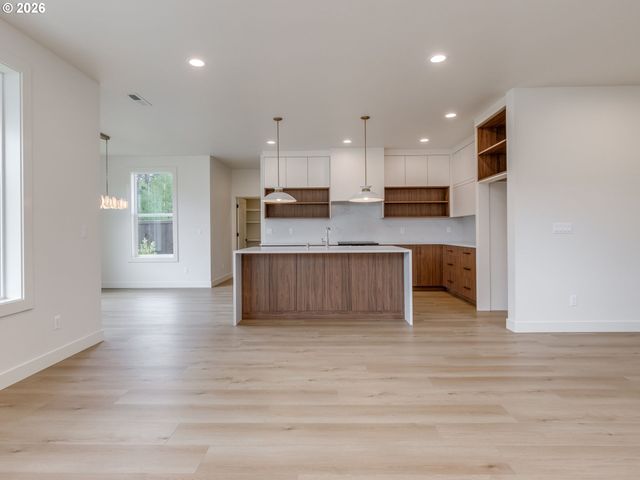 11008 Ne 55TH Ave, Vancouver, WA 98686