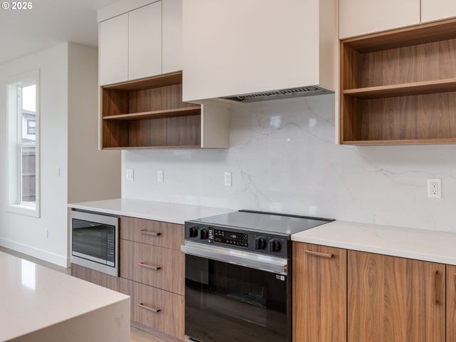 11008 Ne 55TH Ave, Vancouver, WA 98686