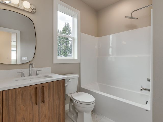 11008 Ne 55TH Ave, Vancouver, WA 98686