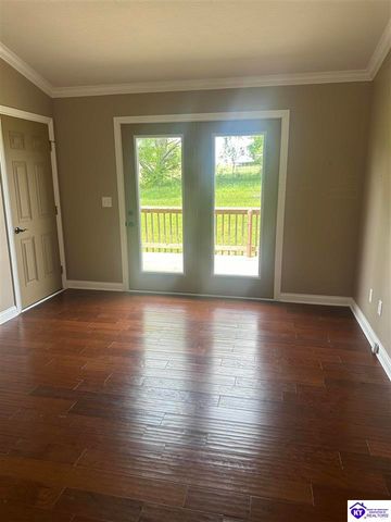 230 Diamond Court, Vine Grove, KY 40175