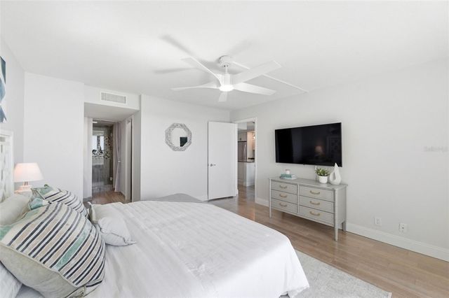 2616 COVE CAY DRIVE 602, Clearwater, FL 33760