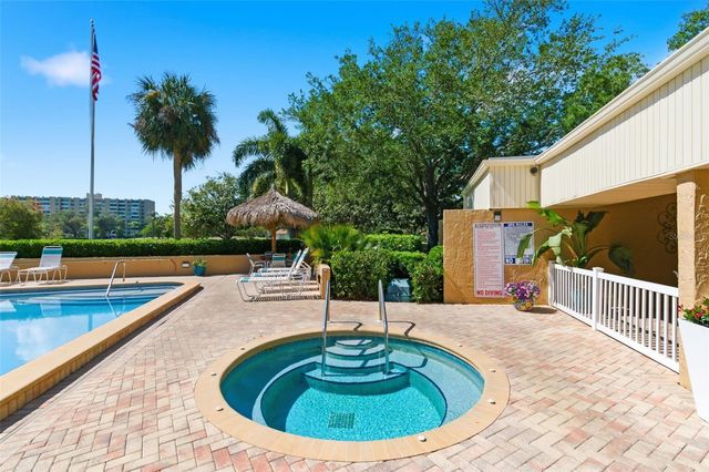 2616 COVE CAY DRIVE 602, Clearwater, FL 33760