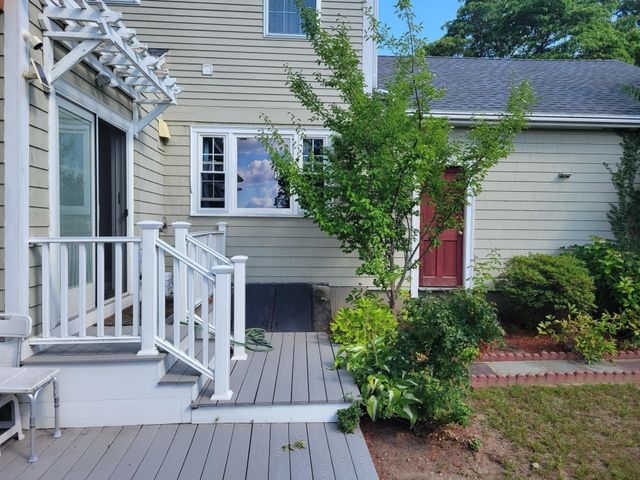 85 Faxon Park Rd, Quincy, MA 02169