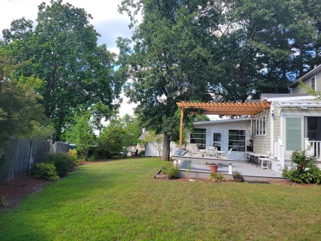 85 Faxon Park Rd, Quincy, MA 02169