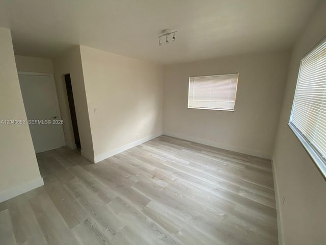 1939 Jefferson Street 102, Hollywood, FL 33020