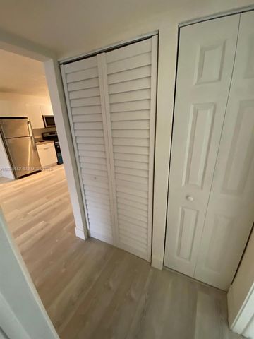 1939 Jefferson Street 102, Hollywood, FL 33020
