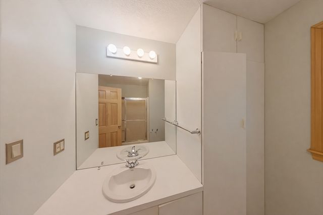 465 Fellsway East 465, Malden, MA 02148
