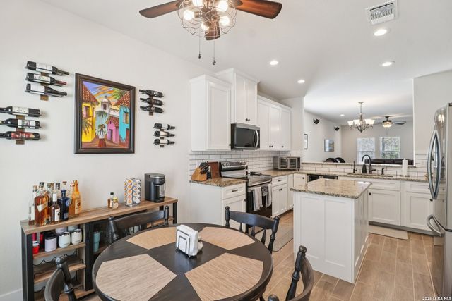 218 Canyon Vw, Spring Branch, TX 78070