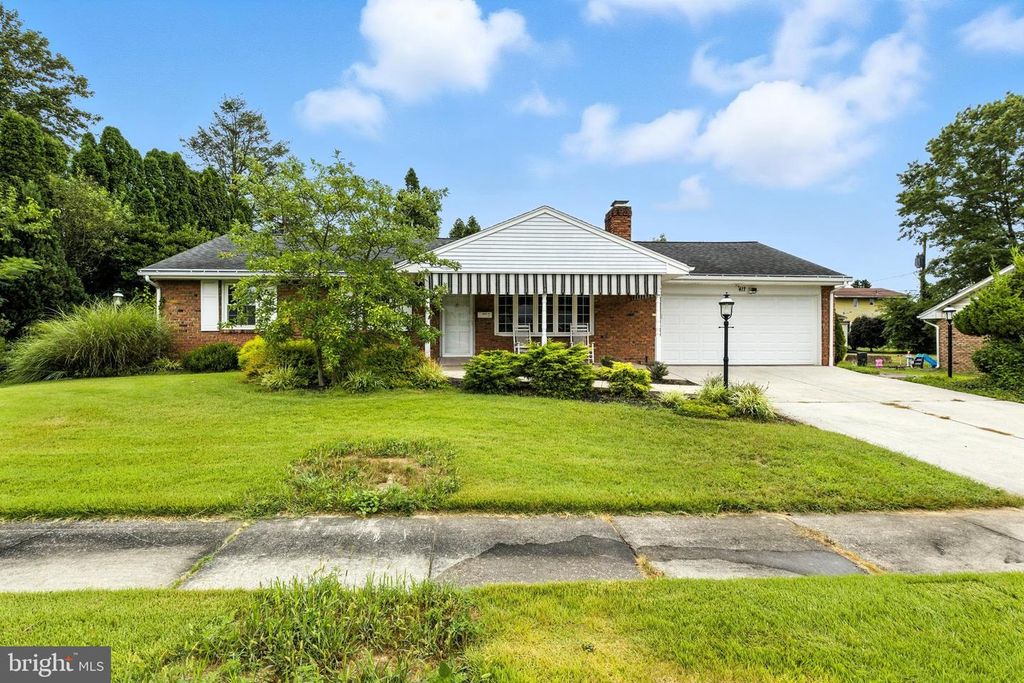 417 SUSAN RD, Harrisburg, PA 17109