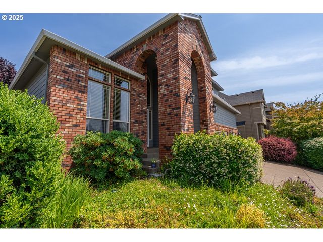 2757 Islander Ave Nw, Salem, OR 97304