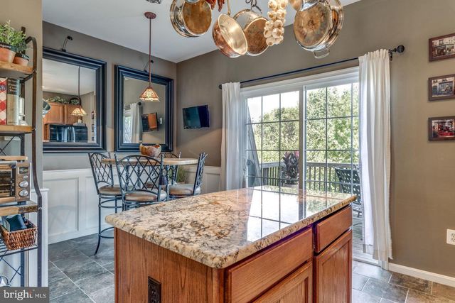 43726 CLEAR LAKE SQ, Ashburn, VA 20147