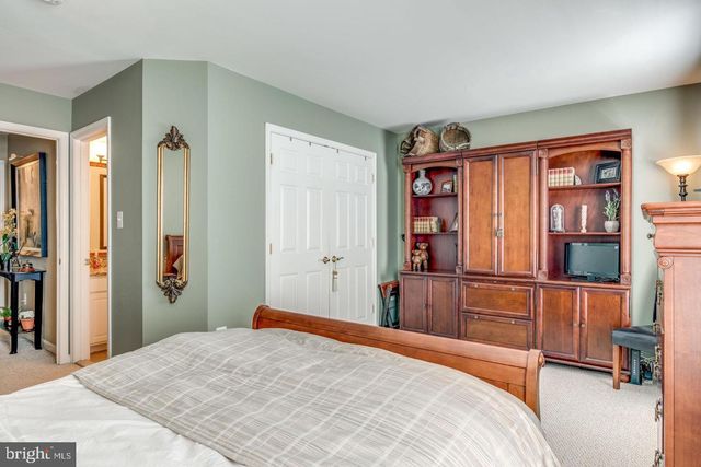 43726 CLEAR LAKE SQ, Ashburn, VA 20147