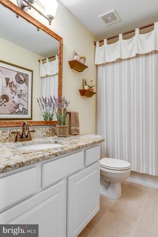 43726 CLEAR LAKE SQ, Ashburn, VA 20147