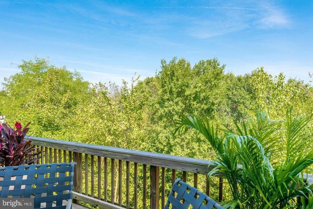 43726 CLEAR LAKE SQ, Ashburn, VA 20147