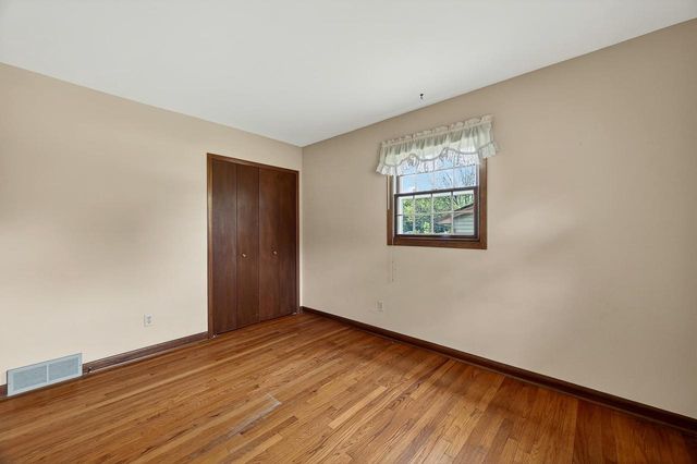5630 Lacy Road, Fitchburg, WI 53711