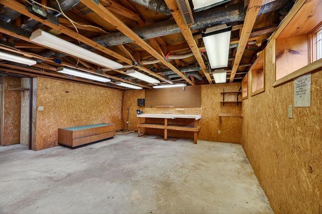 5630 Lacy Road, Fitchburg, WI 53711