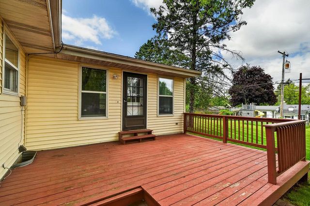 5630 Lacy Road, Fitchburg, WI 53711