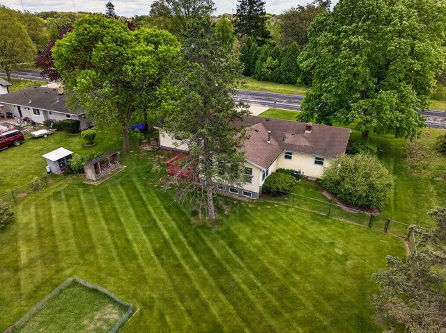5630 Lacy Road, Fitchburg, WI 53711