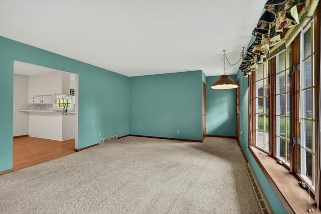 5630 Lacy Road, Fitchburg, WI 53711